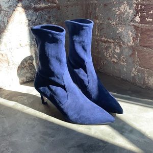 Stuart Weitzman Rapture Sock Boots in Navy Suede - Size 8